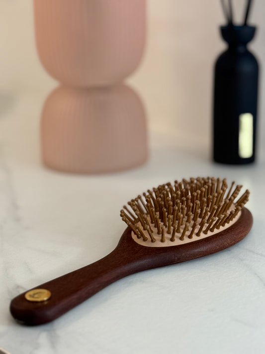Brosse à cheveux en bois