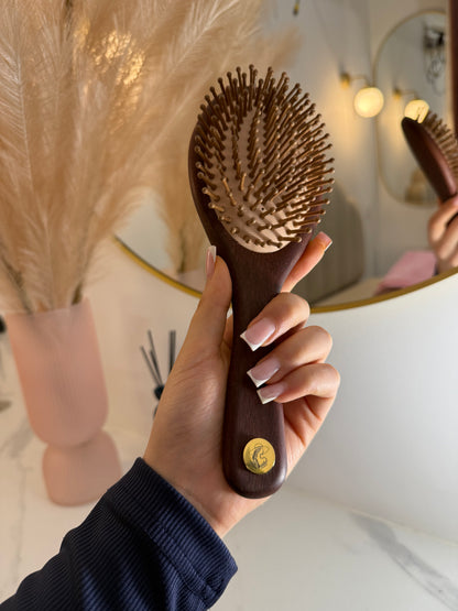 Brosse à cheveux en bois