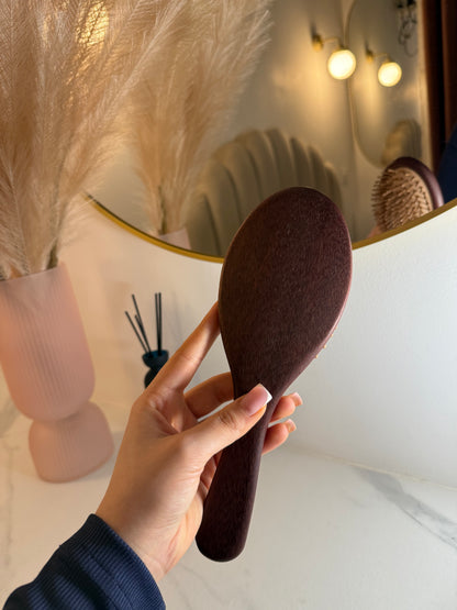 Brosse à cheveux en bois
